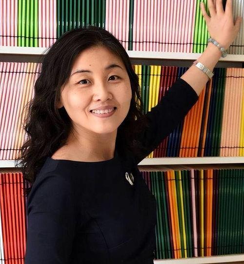 共和国女教师,传承教育之光，谱写时代华章